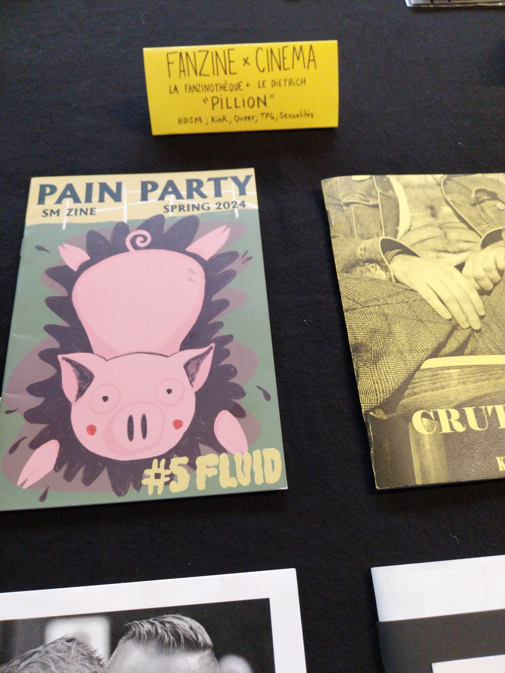 table zine pillion 02